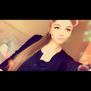 Meet your Posher, Mikayla